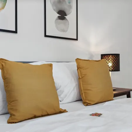 Отель Amelie Chez Inez 4*
