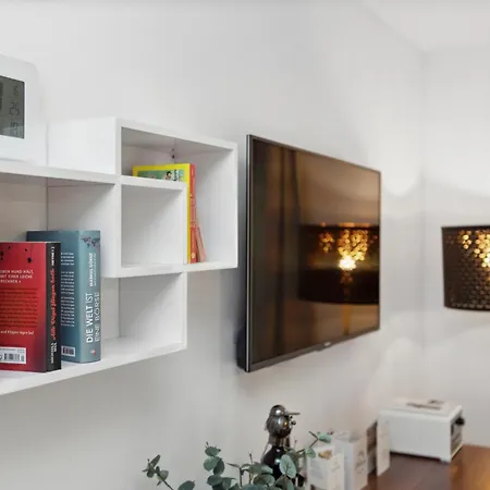 Amelie Chez Inez Radolfzell am Bodensee