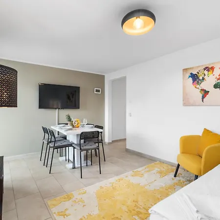 Amelie Chez Inez Radolfzell am Bodensee