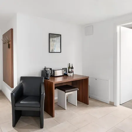 Hotel Amelie Chez Inez 4*