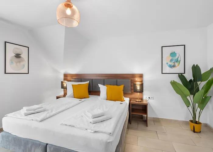 Amelie Chez Inez Radolfzell am Bodensee