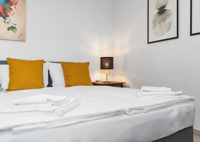 Amelie Chez Inez Radolfzell am Bodensee