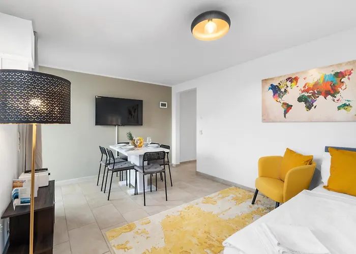 Amelie Chez Inez Radolfzell am Bodensee