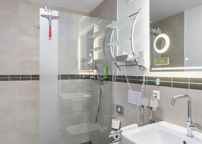 Hotell Amelie Chez Inez 4*