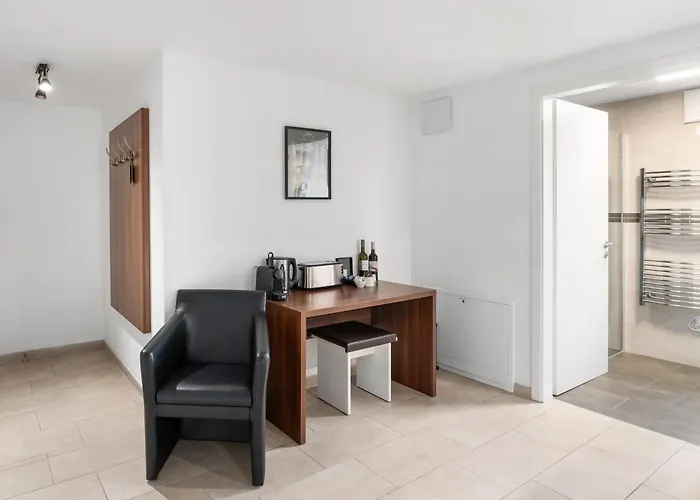 Hotell Amelie Chez Inez 4*